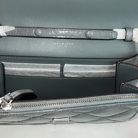 NWT Tory Burch Willa Shine Chain On Wallet - Picture 4 of 9